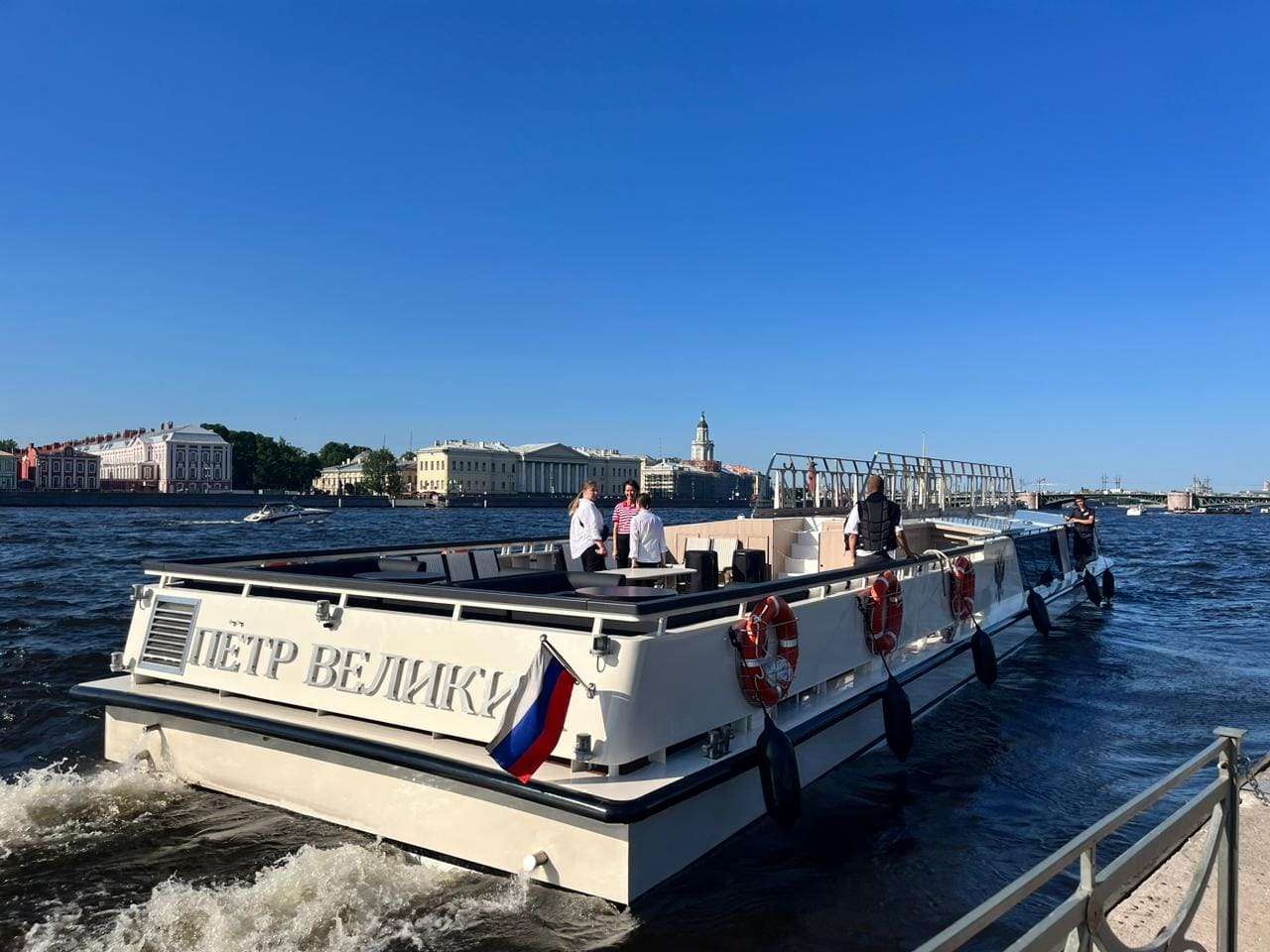 Теплоход "Пётр Великий" - фото 2